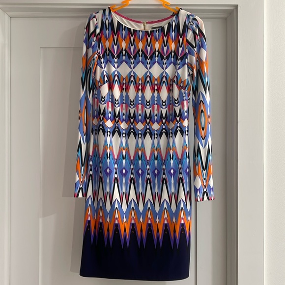 Vince Camuto Dresses & Skirts - EUC Vince Camuto Dress Size 2